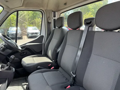 YT71DVP Renault Master LL35dCi Recovery Truck Thumbnail #22