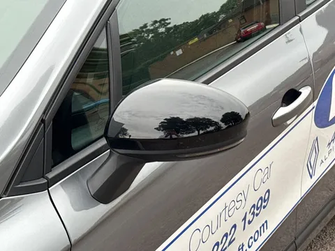 BG24HRK Renault Clio 1.0 TCe 90 Evolution 5dr Thumbnail #23