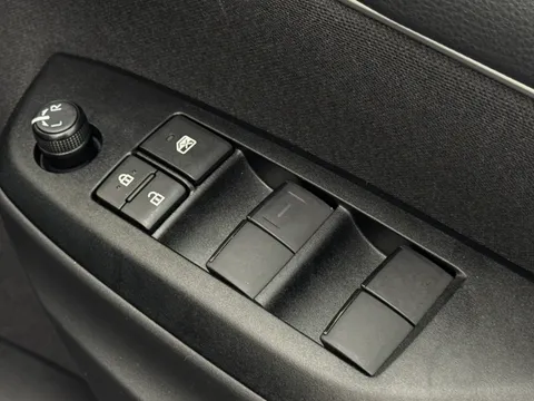 LB25KKN Mazda 2 Hybrid 1.5i Hybrid Centre Line 5dr CVT Thumbnail #17