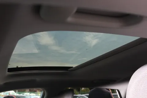 DU74XPX Hyundai Kona 160kW Ultimate 65kWh 5dr Auto Thumbnail #11