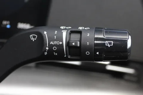 DU74XPX Hyundai Kona 160kW Ultimate 65kWh 5dr Auto Thumbnail #29