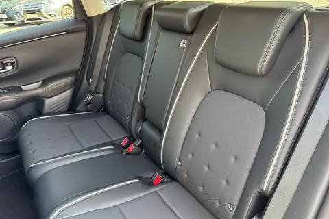 DK25ONV Honda Zr-V 2.0 eHEV Sport 5dr CVT Thumbnail #9