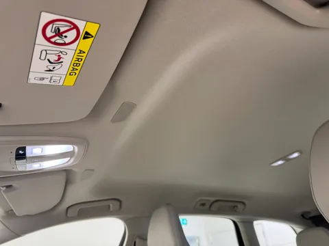 DV22LVK Volvo XC60 2.0 B5P Inscription 5dr AWD Geartronic Thumbnail #24