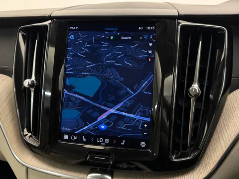 DV22LVK Volvo XC60 2.0 B5P Inscription 5dr AWD Geartronic Thumbnail #38