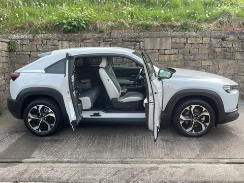 ML25FBB Mazda Mx-30 125kW R-EV Exclusive Line 5dr Auto Thumbnail #3