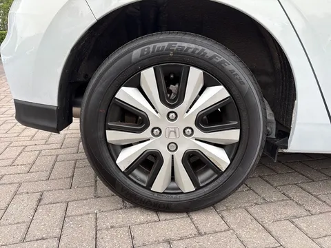 MJ74FXG Honda Jazz 1.5 i-MMD Hybrid Elegance 5dr eCVT Thumbnail #10