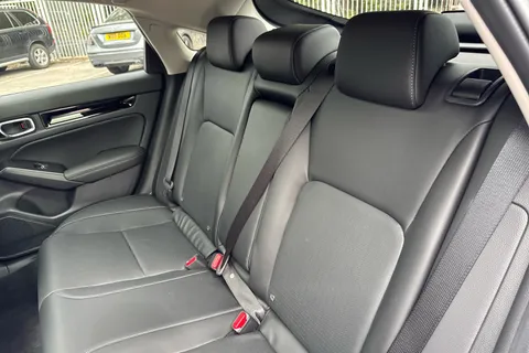 DX73OPG Honda Civic 2.0 eHEV Advance 5dr CVT Thumbnail #9