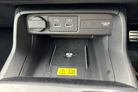 DX73OPG Honda Civic 2.0 eHEV Advance 5dr CVT Thumbnail #20