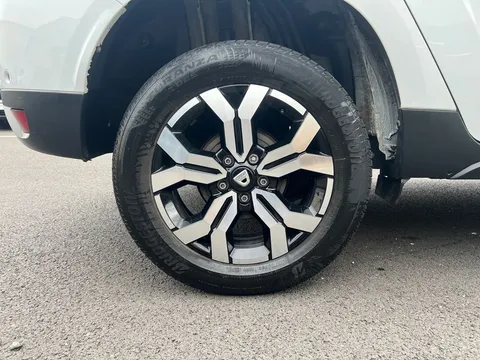 DU72XSP Dacia Duster 1.0 TCe 90 Prestige 5dr Thumbnail #6