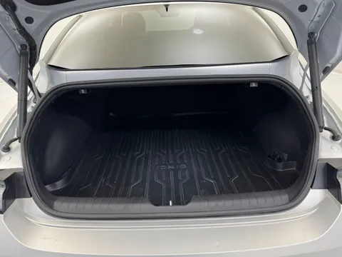 12 of 30 for HYUNDAI IONIQ 6 239kW Ultimate 77kWh 4dr AWD Auto