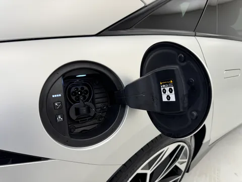 28 of 30 for HYUNDAI IONIQ 6 239kW Ultimate 77kWh 4dr AWD Auto