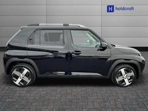 DG25CHZ Hyundai Inster 85kW 02 49kWh 5dr Auto Thumbnail #8