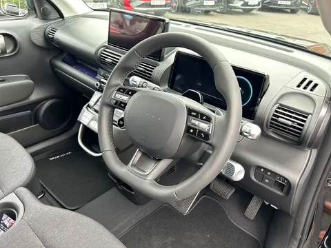 DG25CHZ Hyundai Inster 85kW 02 49kWh 5dr Auto Thumbnail #23