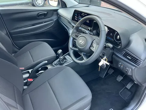 DC25OVA Hyundai i20 1.0T GDi Advance [Nav] 5dr Thumbnail #25