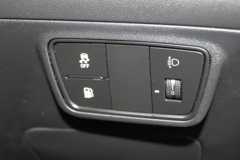 DU73AOL Hyundai Tucson 1.6 TGDi Plug-in Hybrid Premium 5dr 4WD Auto Thumbnail #20