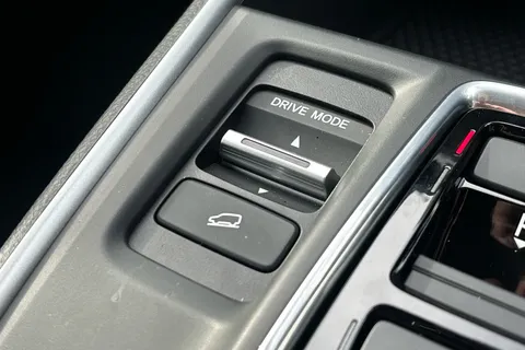 RF74ONH Honda CR-V 2.0 eHEV Elegance 5dr eCVT Thumbnail #28