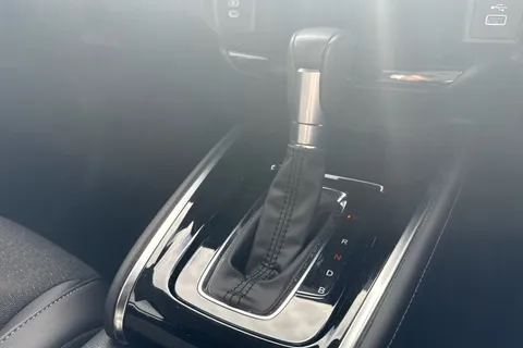 RF74NYY Honda Hr-V 1.5 eHEV Advance 5dr CVT Thumbnail #23