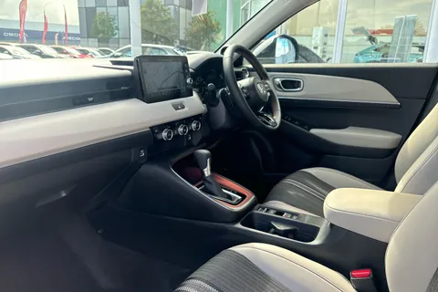 RE74YCB Honda Hr-V 1.5 eHEV Advance Style 5dr CVT Thumbnail #3