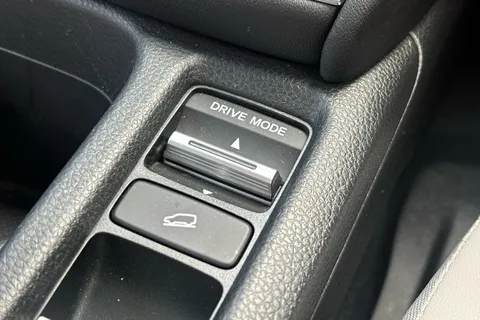 RE74YCB Honda Hr-V 1.5 eHEV Advance Style 5dr CVT Thumbnail #26