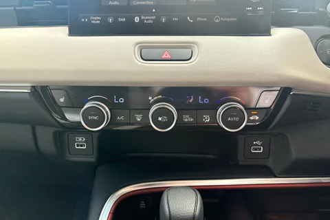 RE74YCB Honda Hr-V 1.5 eHEV Advance Style 5dr CVT Thumbnail #33