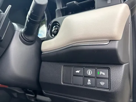 RJ74OKB Honda Hr-V 1.5 eHEV Advance Style 5dr CVT Thumbnail #17