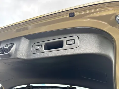 RJ74OKB Honda Hr-V 1.5 eHEV Advance Style 5dr CVT Thumbnail #29