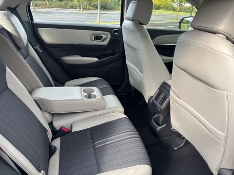 RJ74OKB Honda Hr-V 1.5 eHEV Advance Style 5dr CVT Thumbnail #30