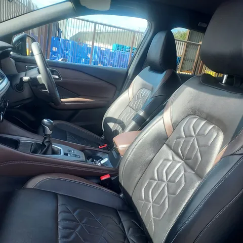 DX74XHU Nissan Qashqai 1.3 DiG-T MH Tekna 5dr Thumbnail #24