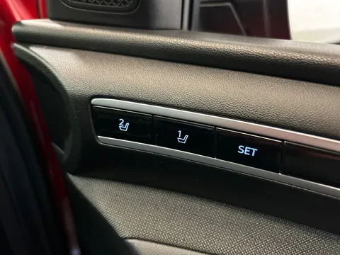 BV71UKM Hyundai Tucson 1.6 TGDi Ultimate 5dr 2WD Thumbnail #26