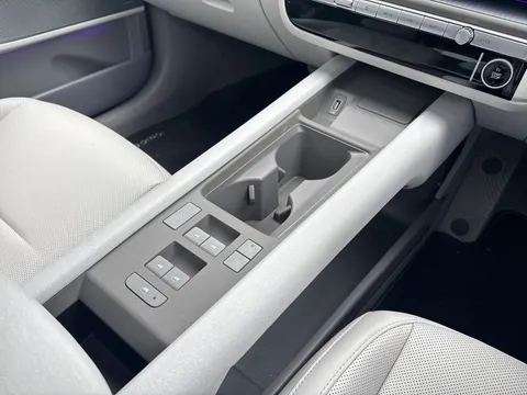 12 of 49 for Hyundai Ioniq 6 239kW Ultimate 77kWh 4dr AWD Auto ZERO DEPOSIT FINANCE AVAILABLE