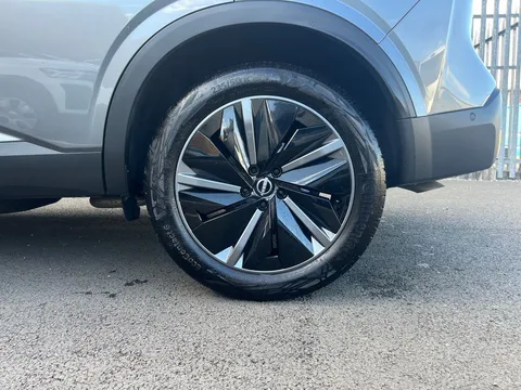 OX74HXG Nissan Qashqai 1.5 E-Power Tekna 5dr Auto Thumbnail #10