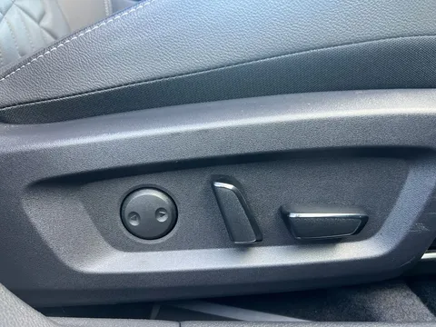 OX74HXG Nissan Qashqai 1.5 E-Power Tekna 5dr Auto Thumbnail #25