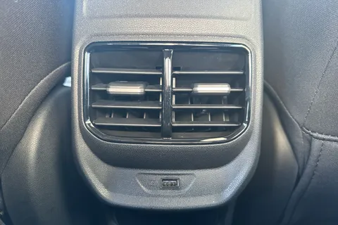 MC25EYT Mg Motor Uk Mg3 1.5 Hybrid SE 5dr Auto Thumbnail #14