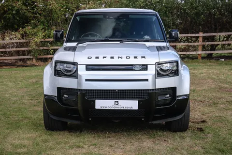 DU70HXJ Land Rover Defender 2.0 D240 First Edition 110 5dr Auto Thumbnail #2