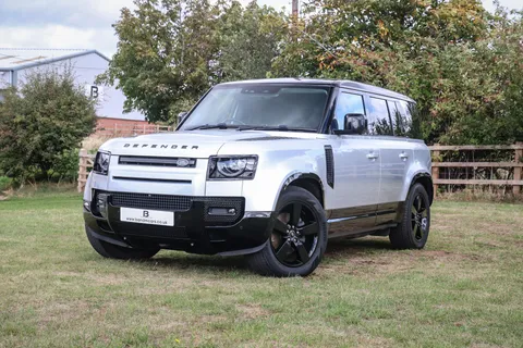 DU70HXJ Land Rover Defender 2.0 D240 First Edition 110 5dr Auto Thumbnail #8