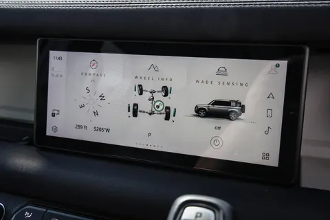 DU70HXJ Land Rover Defender 2.0 D240 First Edition 110 5dr Auto Thumbnail #39