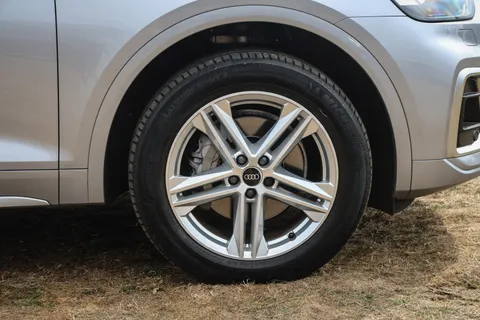 BW71VPM Audi Q5 40 TDI Quattro S Line 5dr S Tronic Thumbnail #9