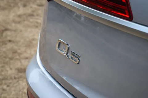 BW71VPM Audi Q5 40 TDI Quattro S Line 5dr S Tronic Thumbnail #11