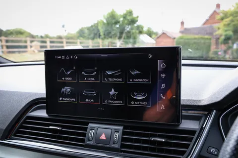 BW71VPM Audi Q5 40 TDI Quattro S Line 5dr S Tronic Thumbnail #23