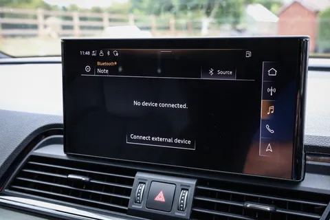 BW71VPM Audi Q5 40 TDI Quattro S Line 5dr S Tronic Thumbnail #40