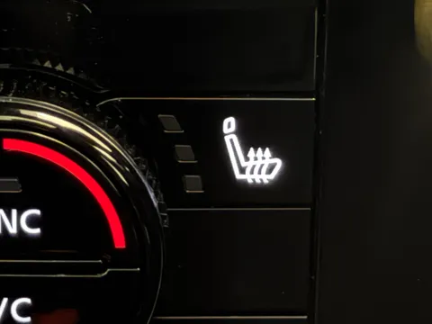 OY24UNB Nissan Qashqai 1.3 DiG-T MH 158 Tekna+ 5dr Thumbnail #26