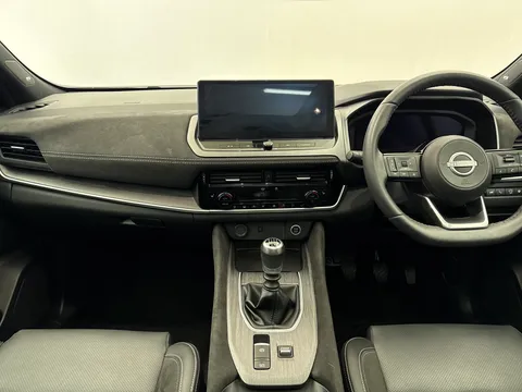 OY24UNB Nissan Qashqai 1.3 DiG-T MH 158 Tekna+ 5dr Thumbnail #37