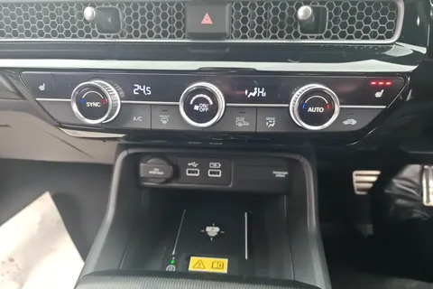 DF72UHD Honda Civic 2.0 eHEV Sport 5dr CVT Thumbnail #18