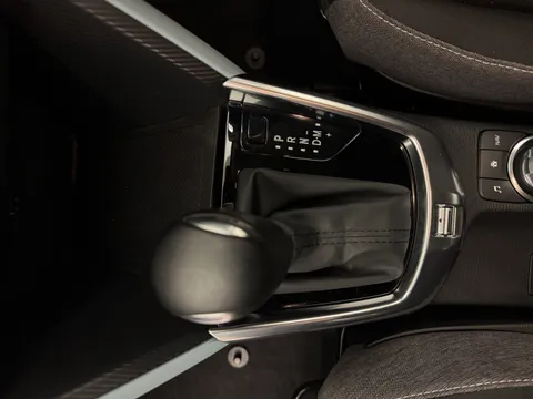DX73GWF Mazda Mazda2 1.5 Skyactiv G Exclusive-Line 5dr Auto Thumbnail #13