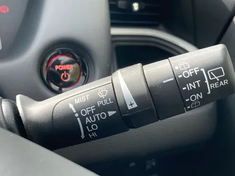 DG25XWN Honda Jazz 1.5 i-MMD Hybrid Advance 5dr eCVT Thumbnail #18