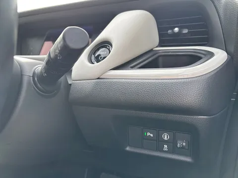 DF70NPA Honda Jazz 1.5 i-MMD Hybrid EX 5dr eCVT Thumbnail #16