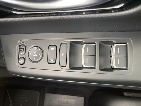 DA24AMV Honda CR-V 2.0 ePHEV Advance Tech 5dr eCVT Thumbnail #24