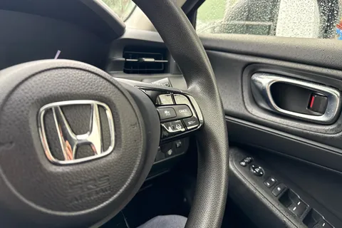 DK22YDC Honda Hr-V 1.5 eHEV Elegance 5dr CVT Thumbnail #14