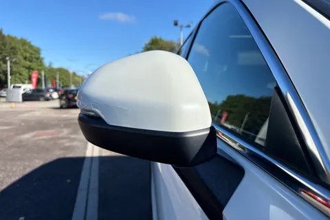 RF74OBR Honda CR-V 2.0 eHEV Elegance 5dr eCVT Thumbnail #33