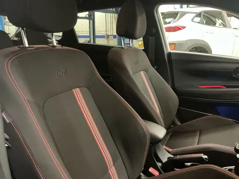 DC72LWF Hyundai i20 1.0T GDi 48V MHD 120 N Line 5dr Thumbnail #19